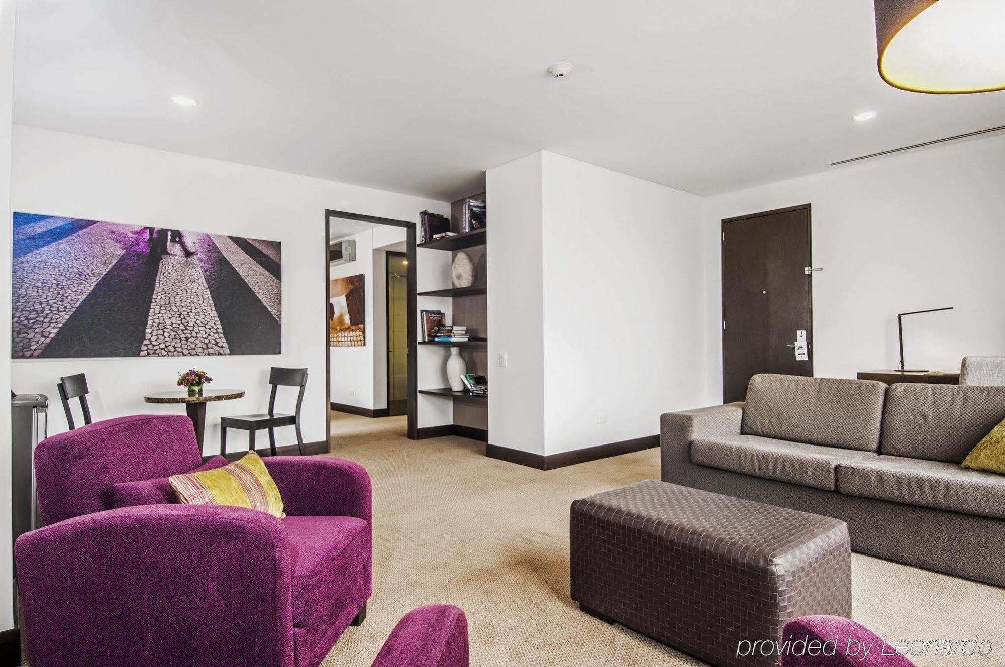 Hotel Morrison Usaquen Bogota Exterior photo Living room